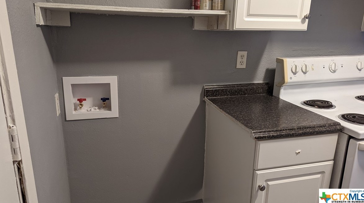 200 Uhland Rd, San Marcos TX  78666 exterior