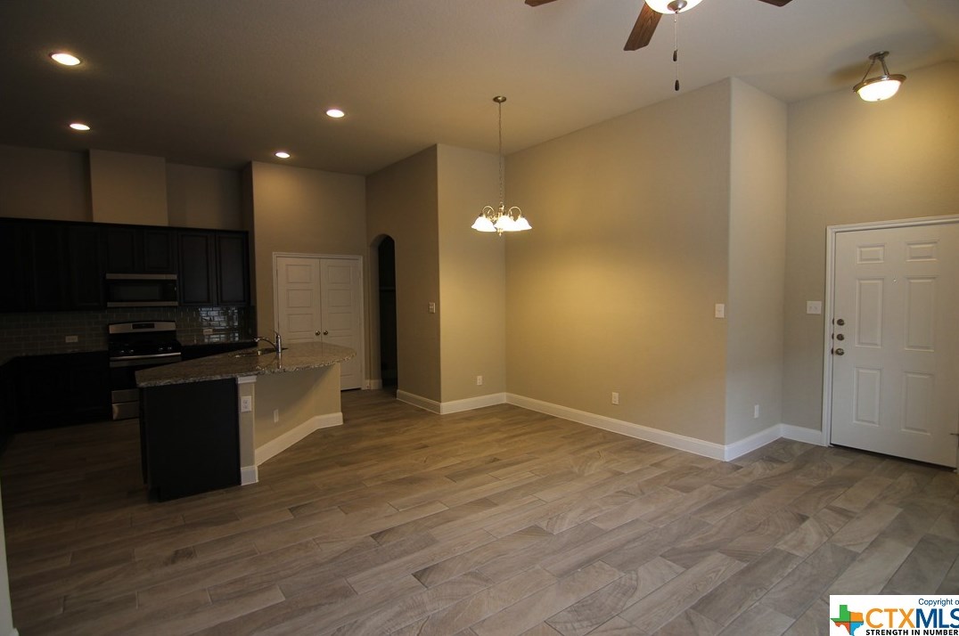 1257 Old Fm 306, New Braunfels TX  78130-3026 exterior