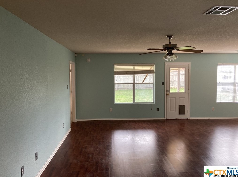 3308 Lakecrest Dr, Killeen TX  76549-4506 exterior