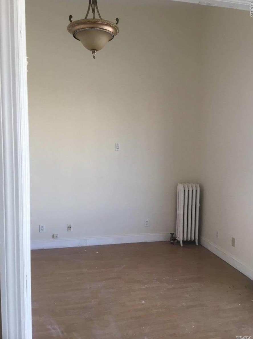 14-17 150th St, Flushing NY  11357-1134 exterior