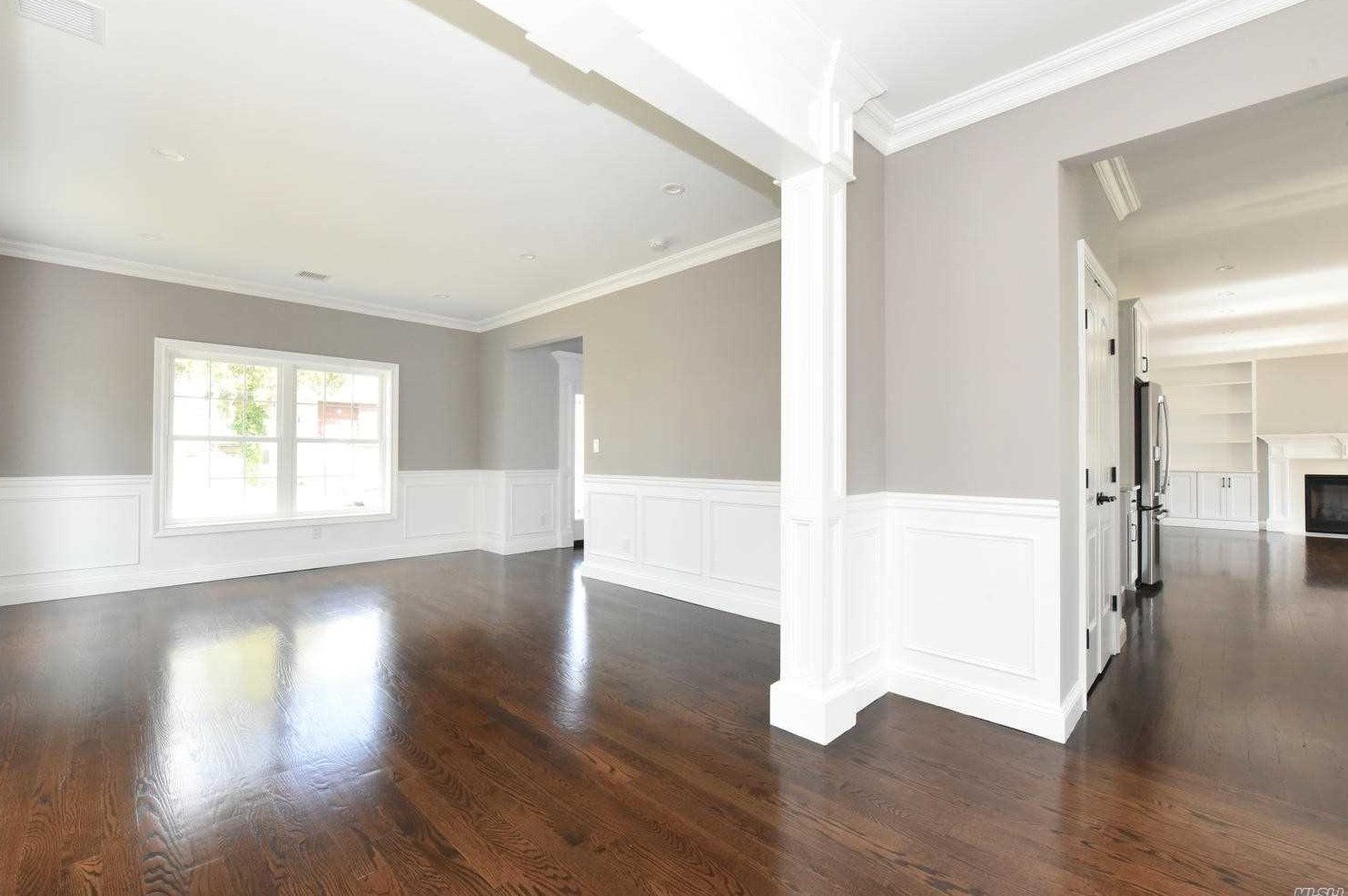 1786 Gormley Ave, North Merrick NY 11566-3064 exterior