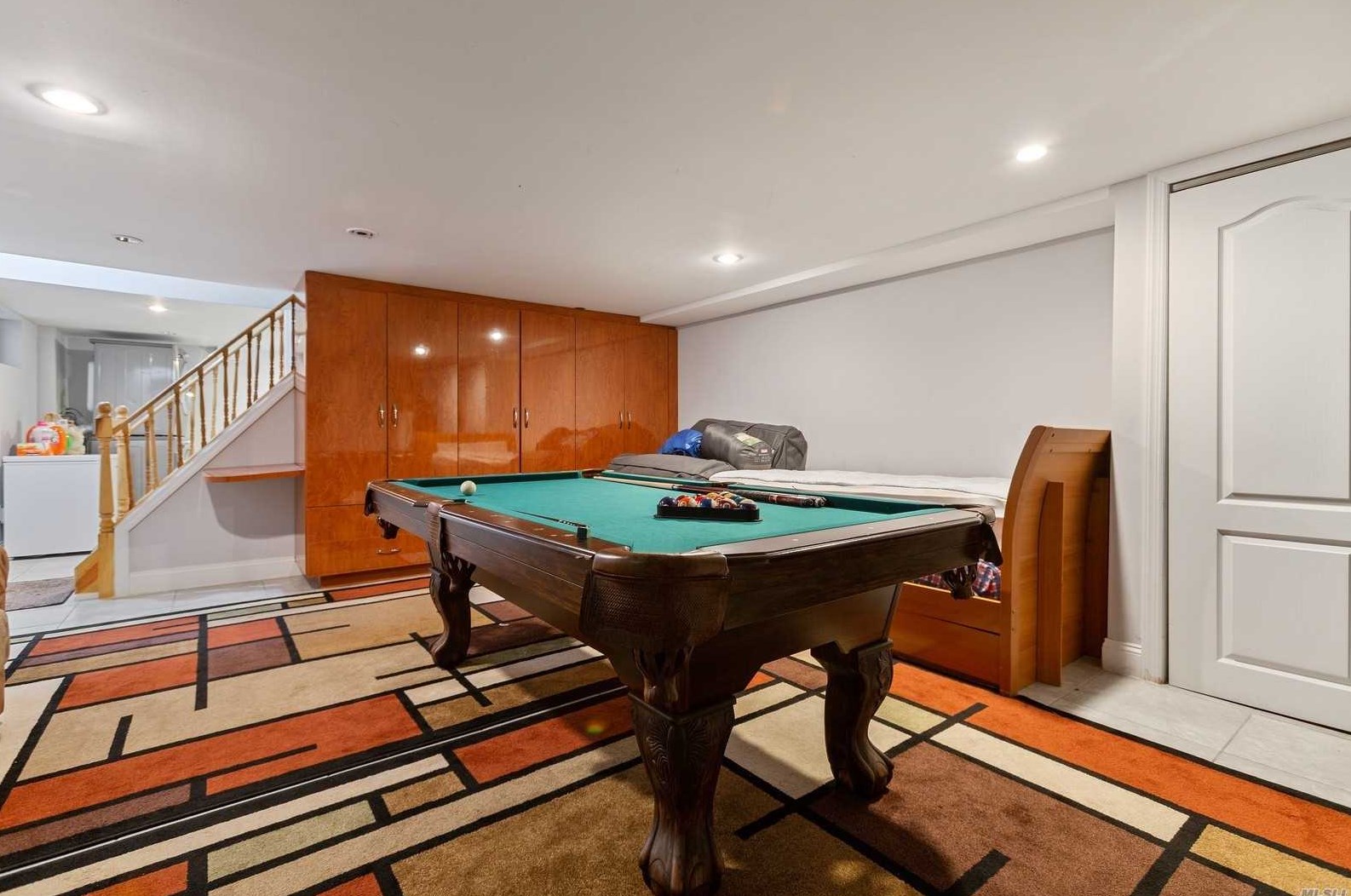 68-33 Alderton St, Flushing NY exterior