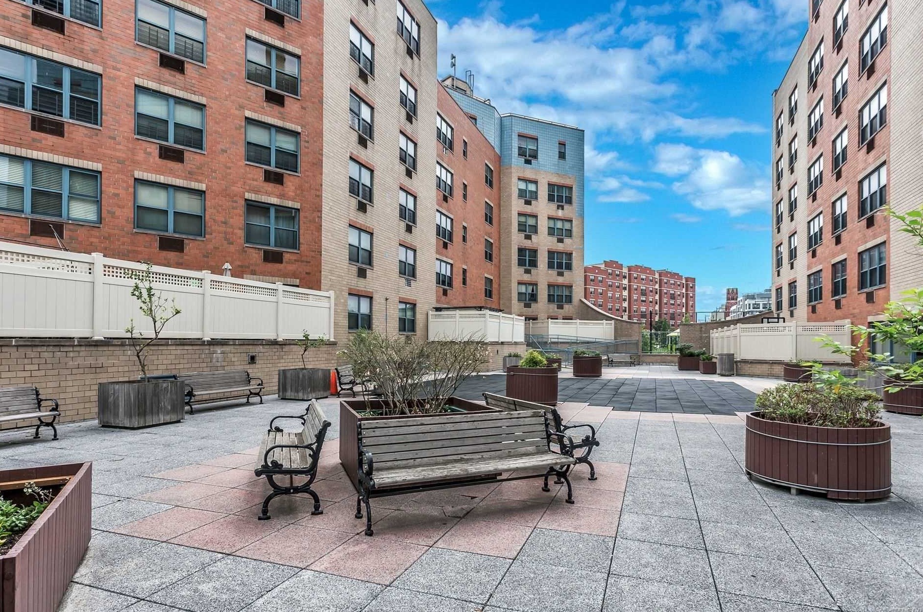 68 Garden St, Brooklyn NY 11206-4579 exterior