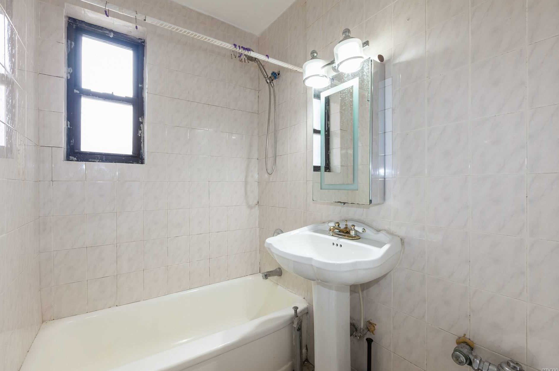 44-25 Macnish St, Flushing NY  exterior