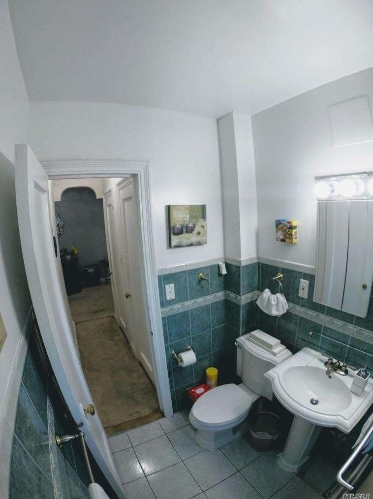 92-05 Whitney Ave, Flushing NY  exterior