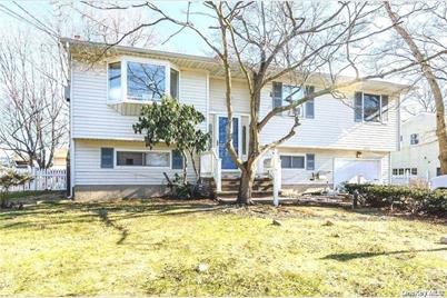 199 Holbrook Road - Photo 1