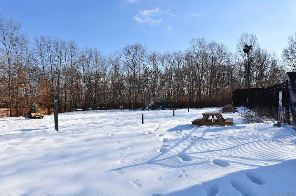 460 Old Town Rd, Prt Jefferson Station NY  11776-2200 exterior