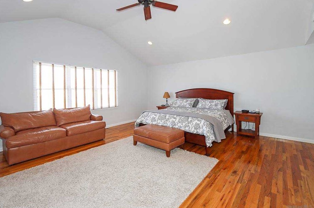 2188 Cameron Ave, North Merrick NY 11566-2222 exterior