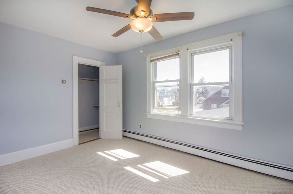 112 Central Ave, Lynbrook NY  11563-1534 exterior