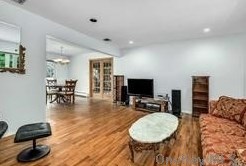 83 Manor Rd, Hunt NY  11743-4838 exterior