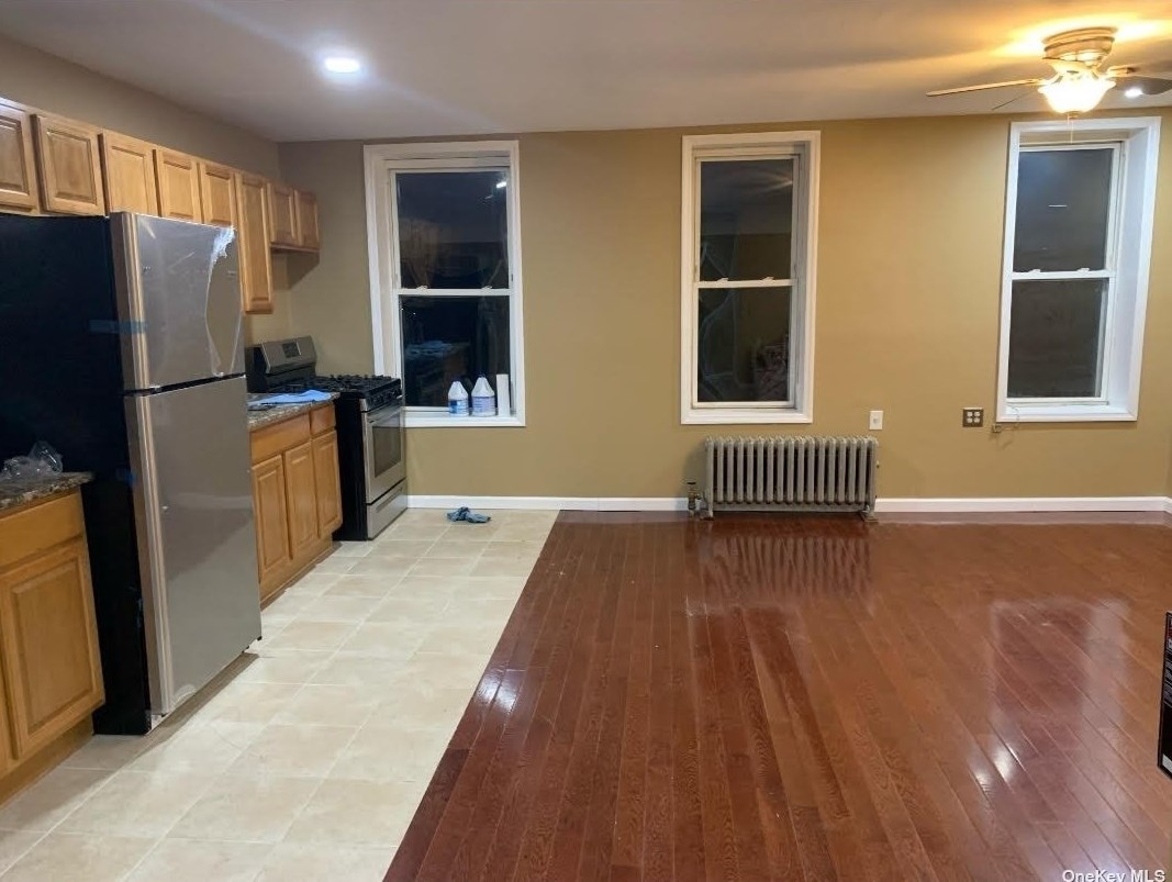 782 Snediker Ave, Brooklyn NY 11207-6610 exterior