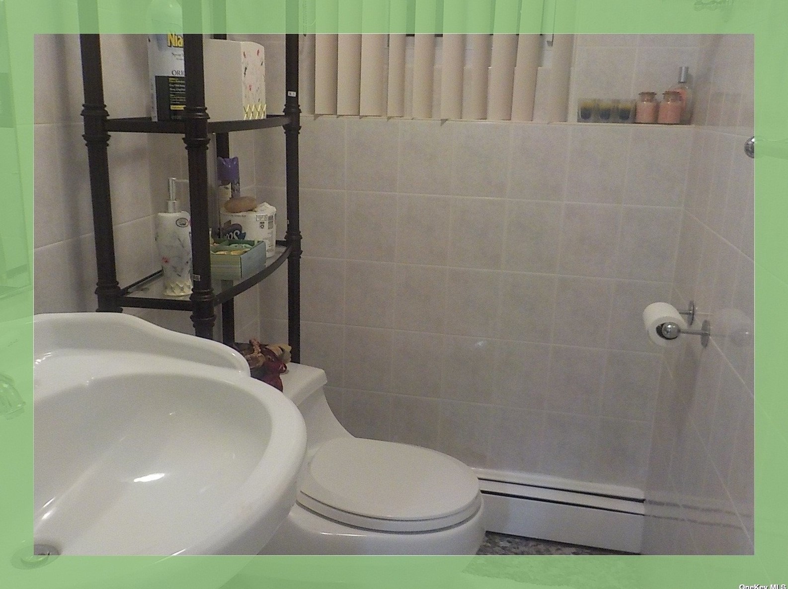 1 Kirkland Dr, Greenlawn NY  11740-2113 exterior