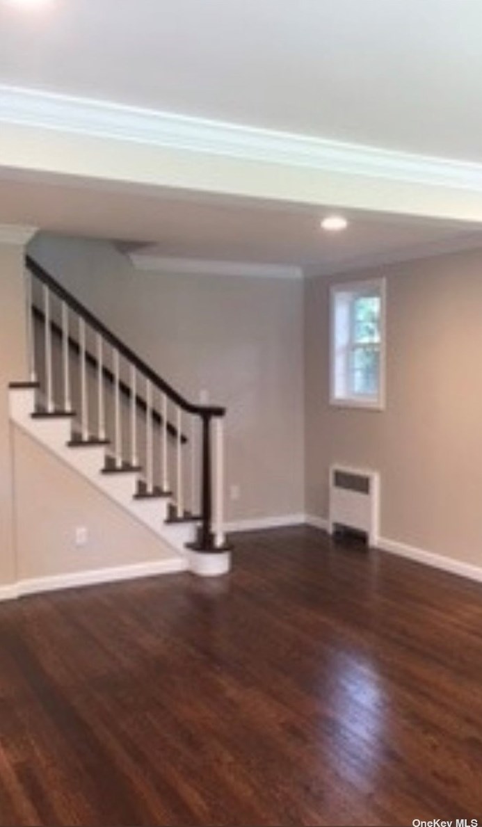 79 Murray Ave, Port Washington NY  11050-3527 exterior