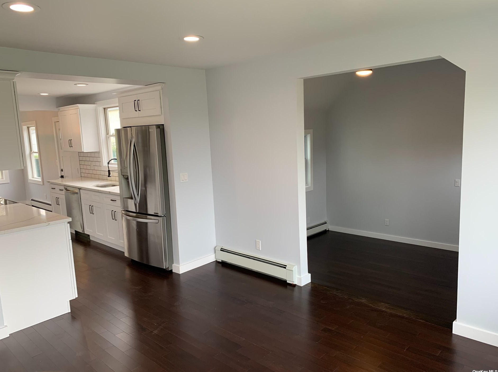 127 Trafalgar Dr, Smith Point NY  11967-4417 exterior