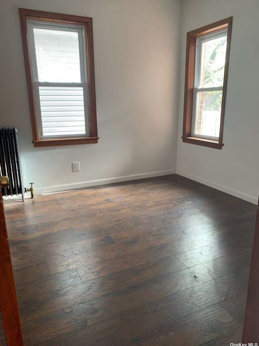 41-41B 77th St, Flushing NY  11370-1206 exterior