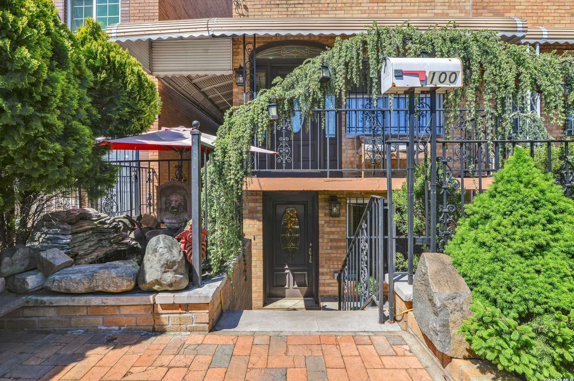 100 45th St, Brooklyn NY 11203-5719 exterior