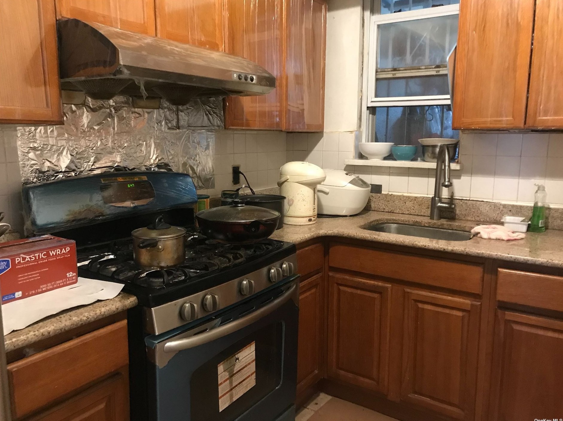 150-30 59th Ave, Flushing NY  11378-3202 exterior