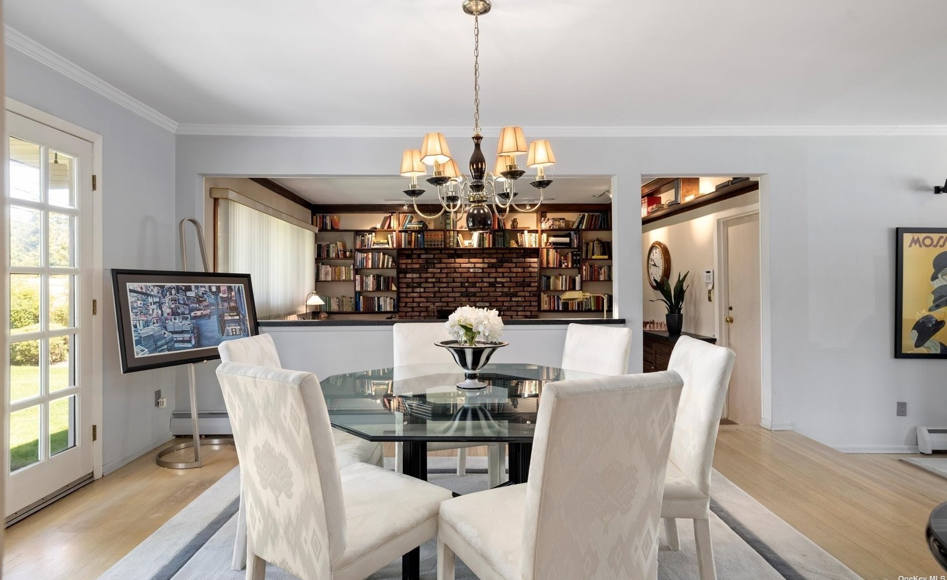 12 Ann Dr, Syosset NY  11791-5904 exterior