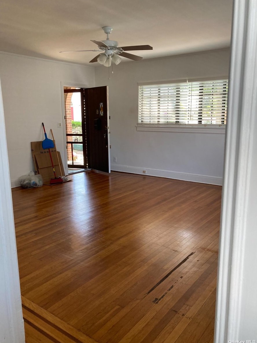 242-15 Church St, Flushing NY  11363-1834 exterior