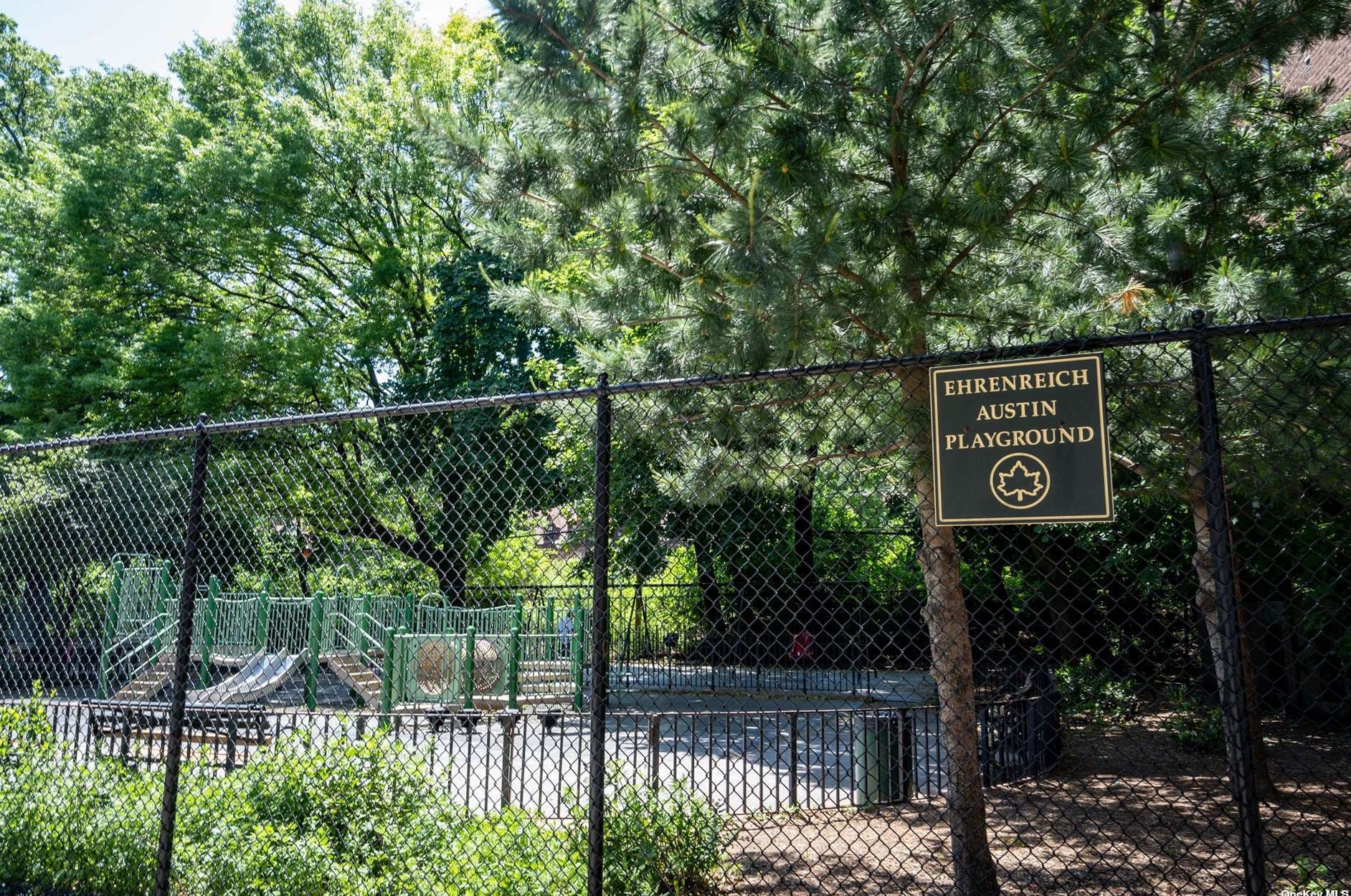 11145 76th Ave, Flushing NY  11375-6466 exterior