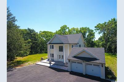 280 Gloria Boulevard - Photo 1