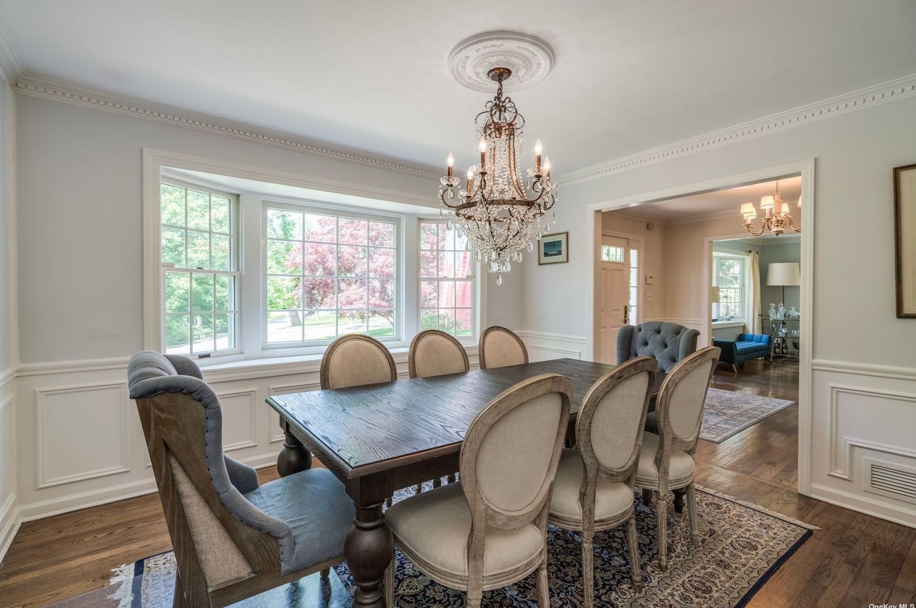 5 Janes Ln, Hunt NY  11743-1715 exterior