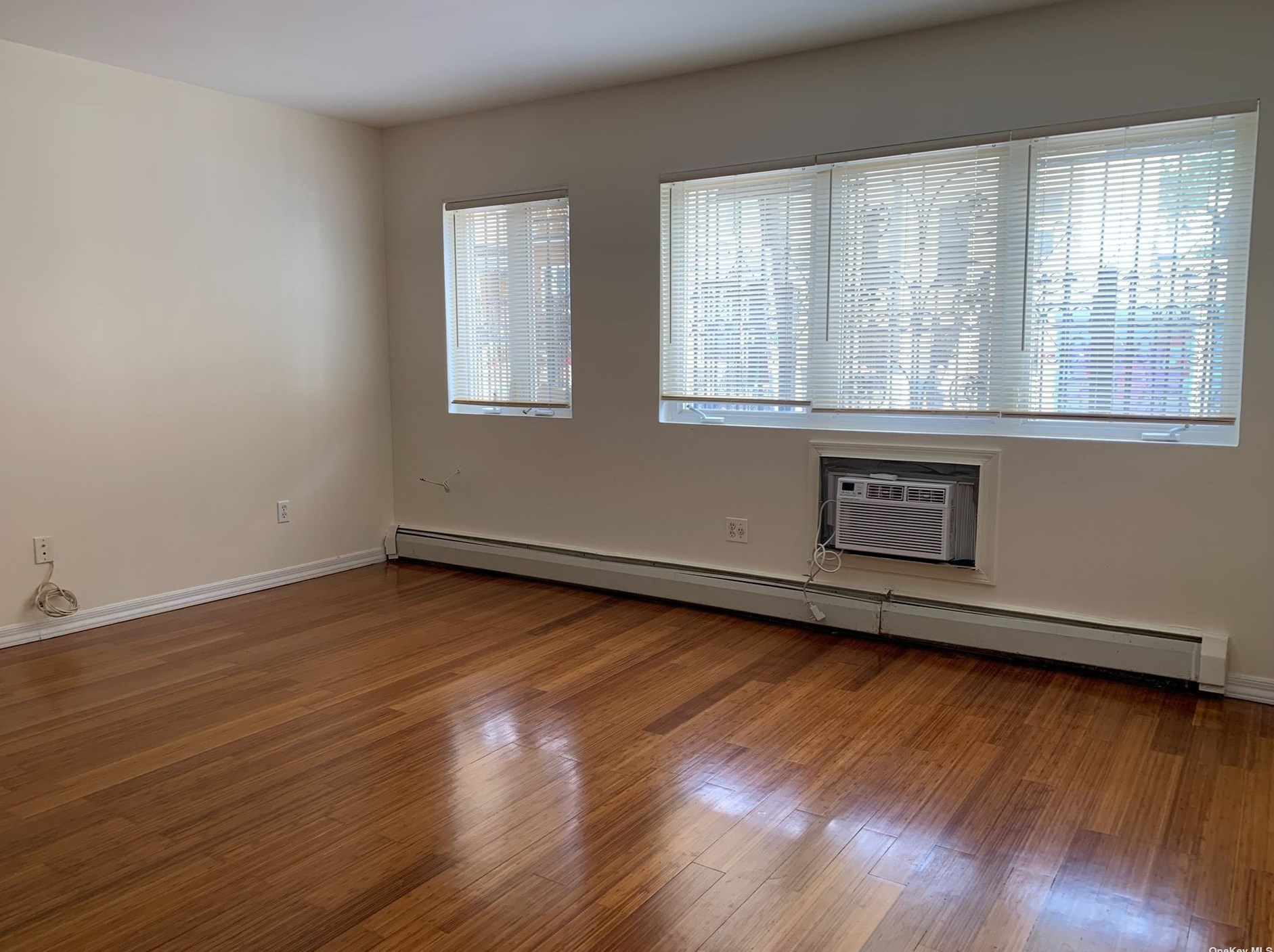 1031 Halsey St, Brooklyn NY  11207-9512 exterior