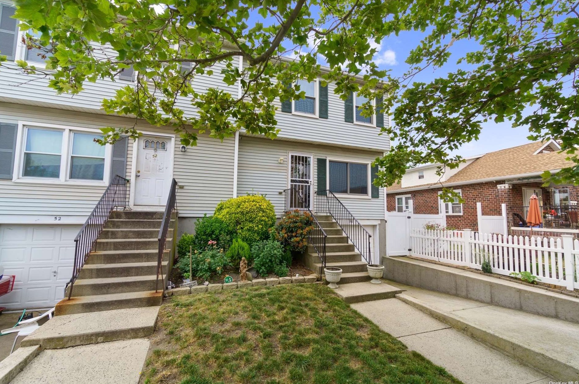 50 Pine St, East Atlantic Beach NY  11561-2115 exterior