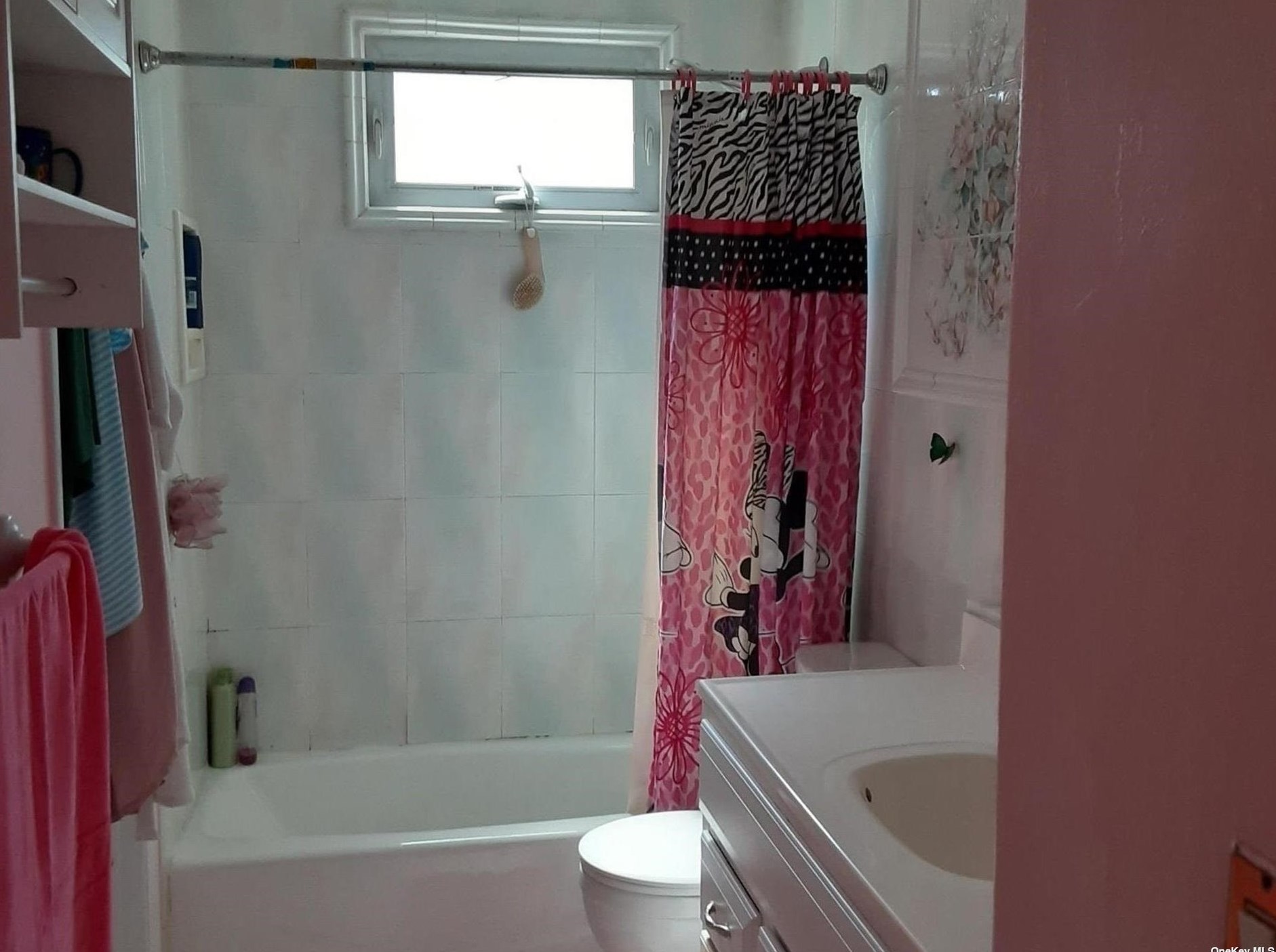 356 Dare Rd, Selden NY  11784-1418 exterior