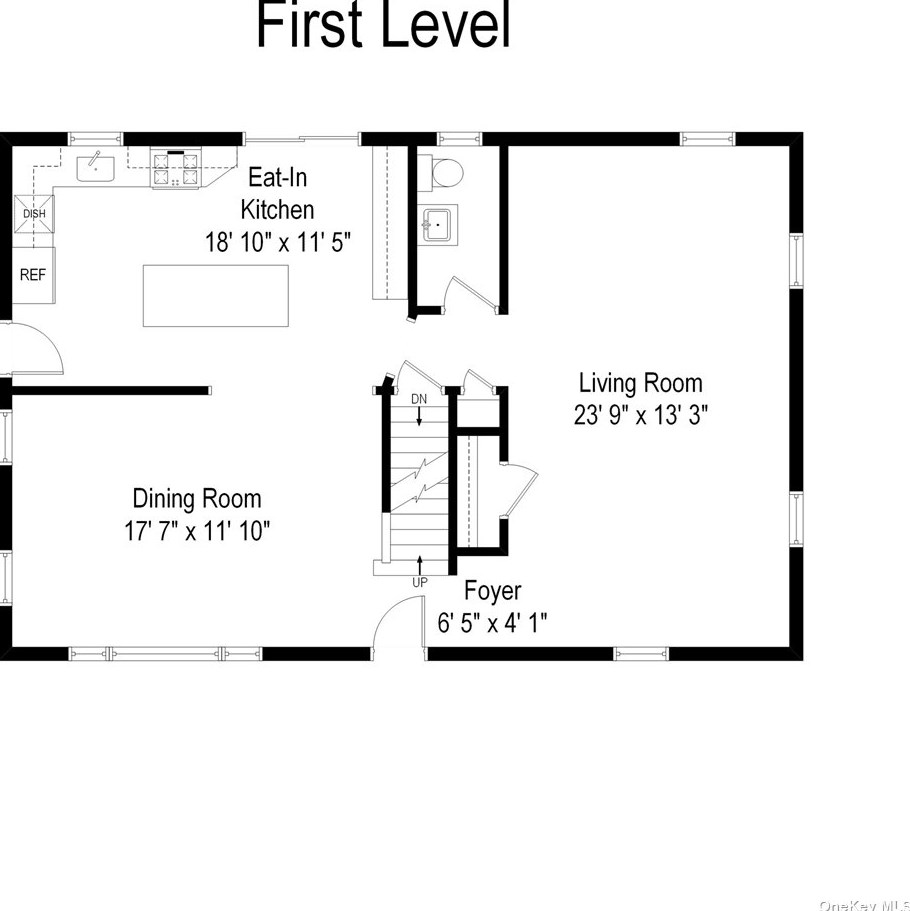 105 Scarcliffe Dr, Malverne NY  11565-1049 exterior