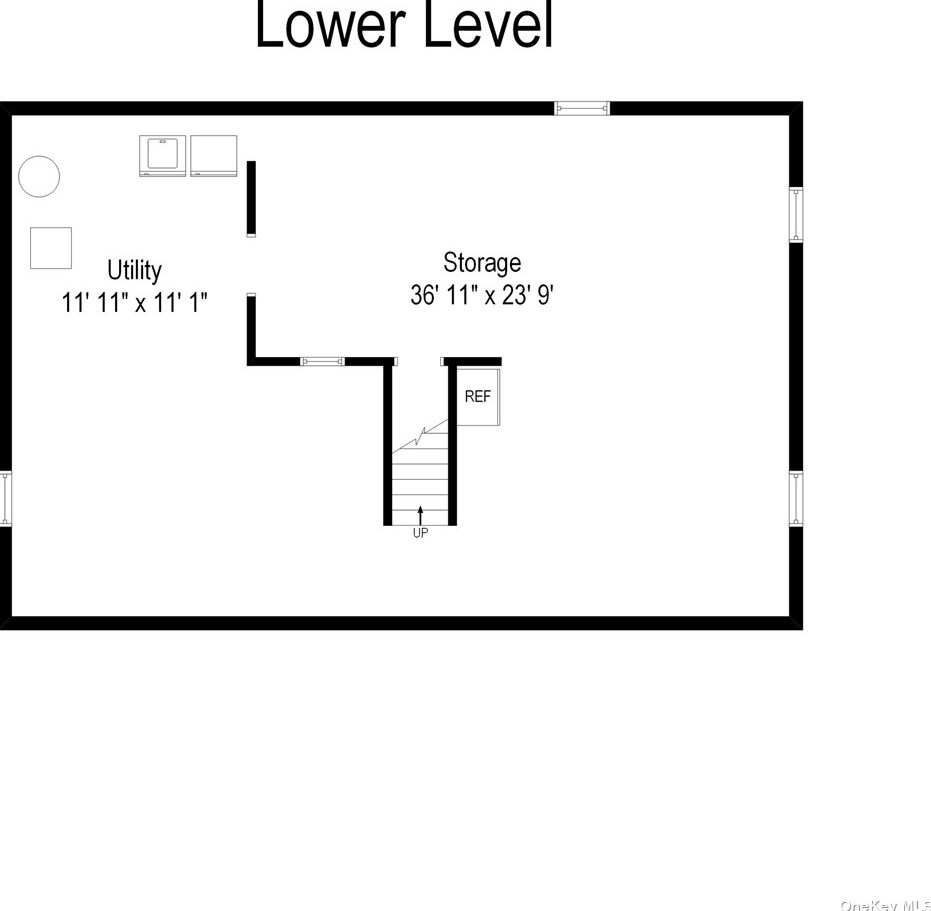 105 Scarcliffe Dr, Malverne NY  11565-1049 exterior