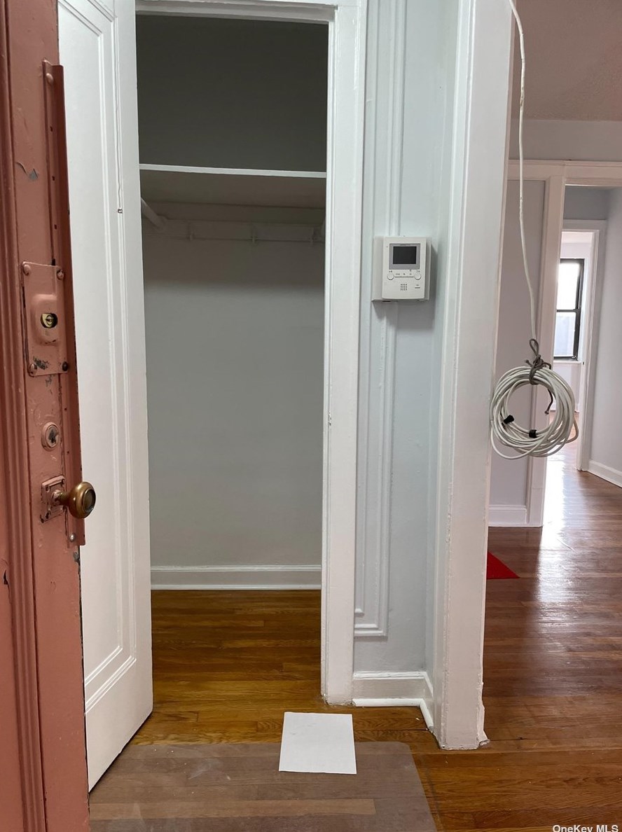 42-02 Layton St, Flushing NY 11373-2342 exterior