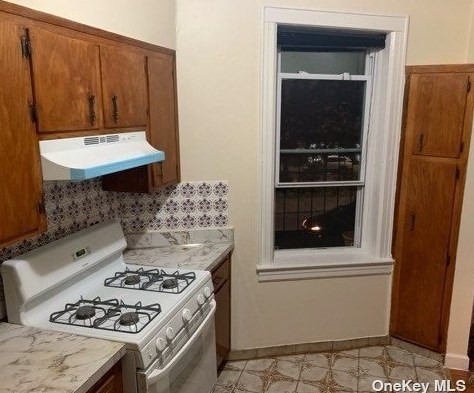 6404 Flushing Ave, Flushing NY 11378-2834 exterior