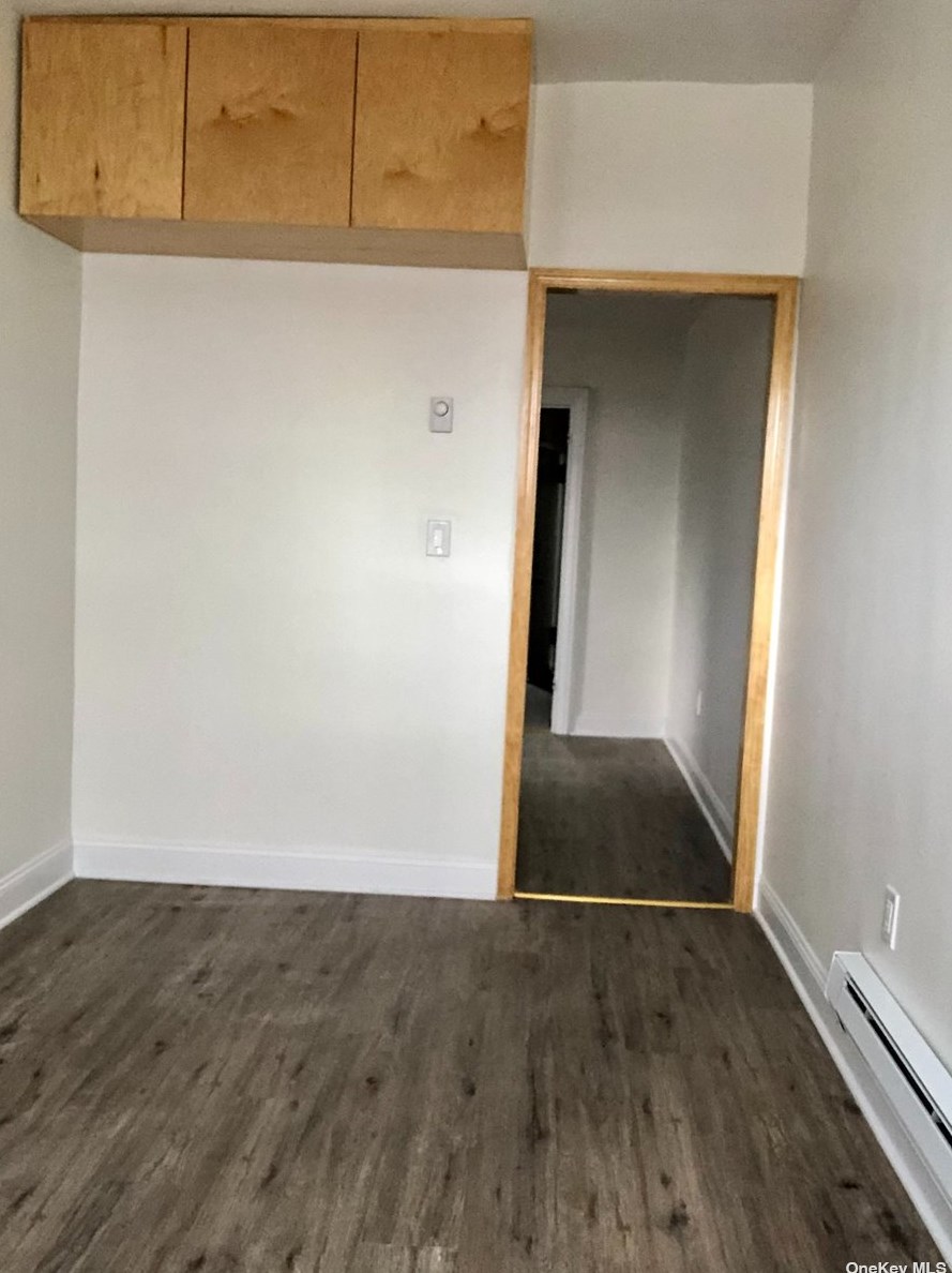 10522 Northern Blvd, Flushing NY  11368-1133 exterior