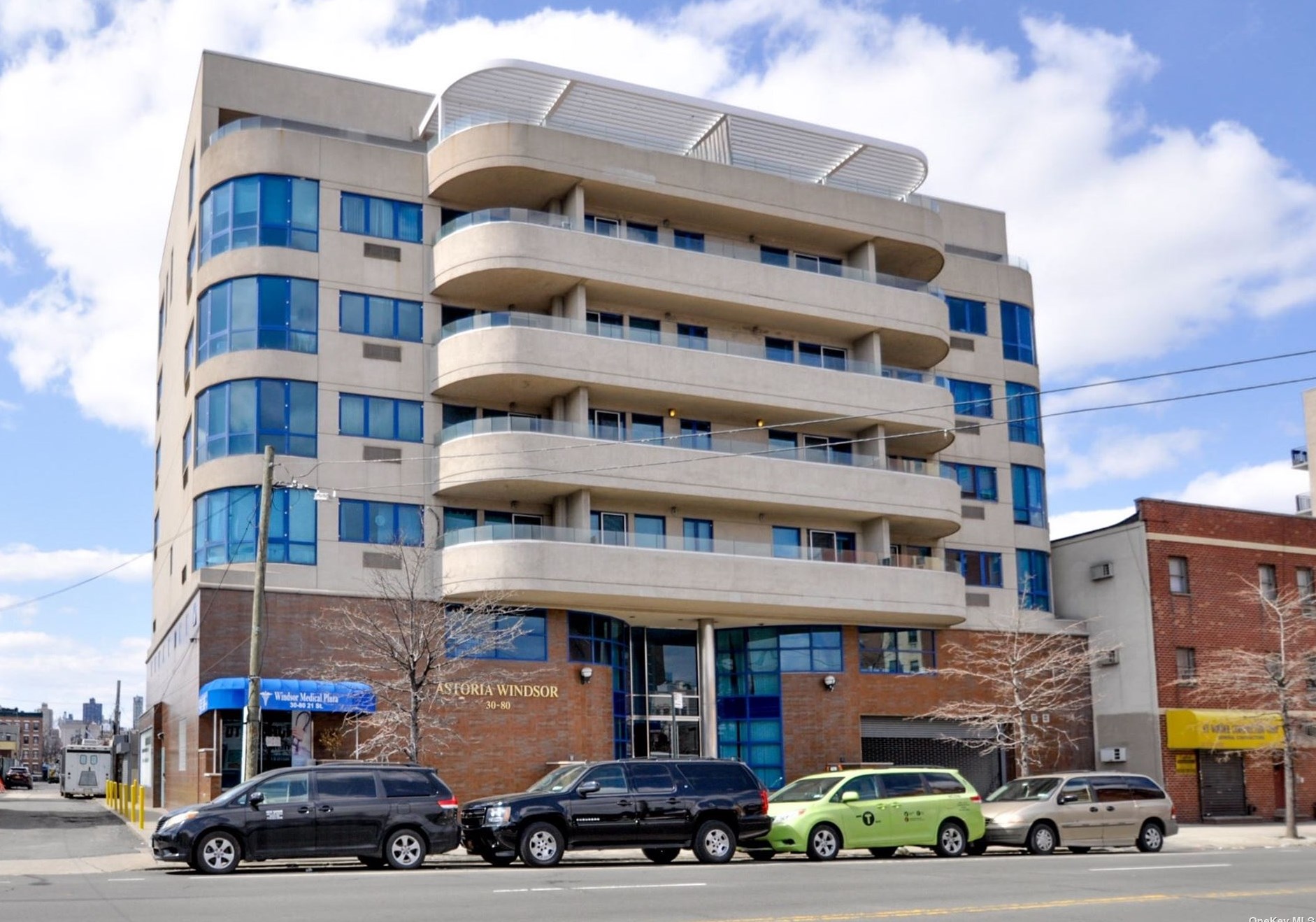 30-80 21st St #3e, Long Island City, NY 11102