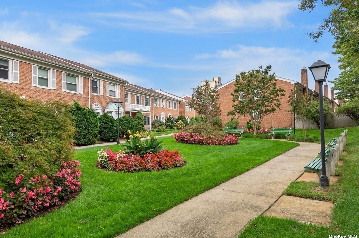 1888 Corporal Kennedy St, Flushing NY 11360-1447 exterior