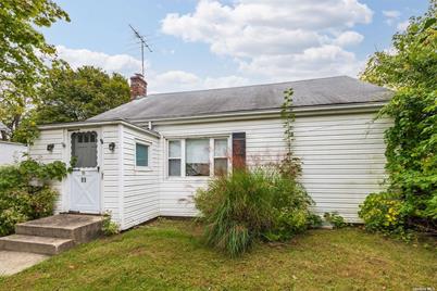 11 Mott Place - Photo 1