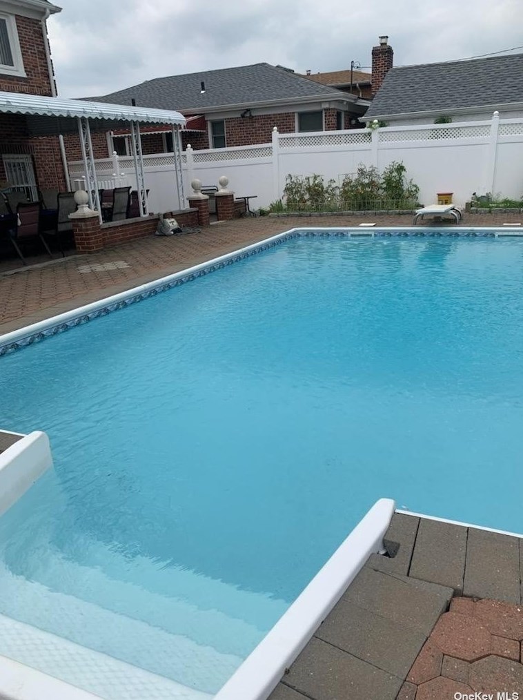 26-25 202nd St, Flushing NY exterior