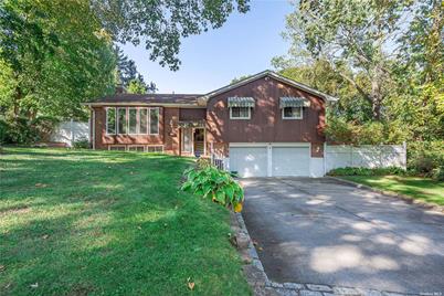 9 Biscayne Drive - Photo 1