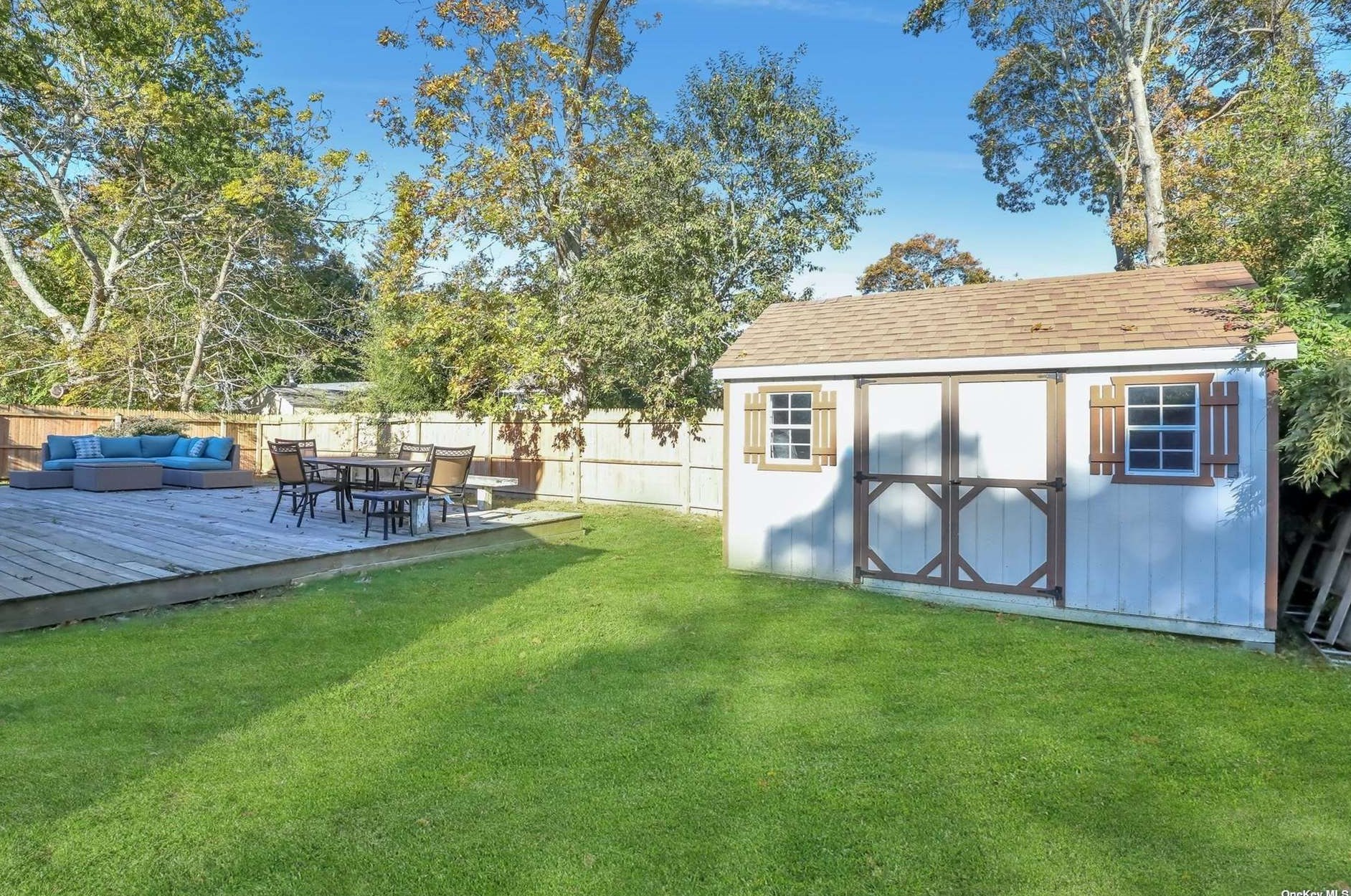 37 Stanley Dr, Smith Point NY 11967-4120 exterior