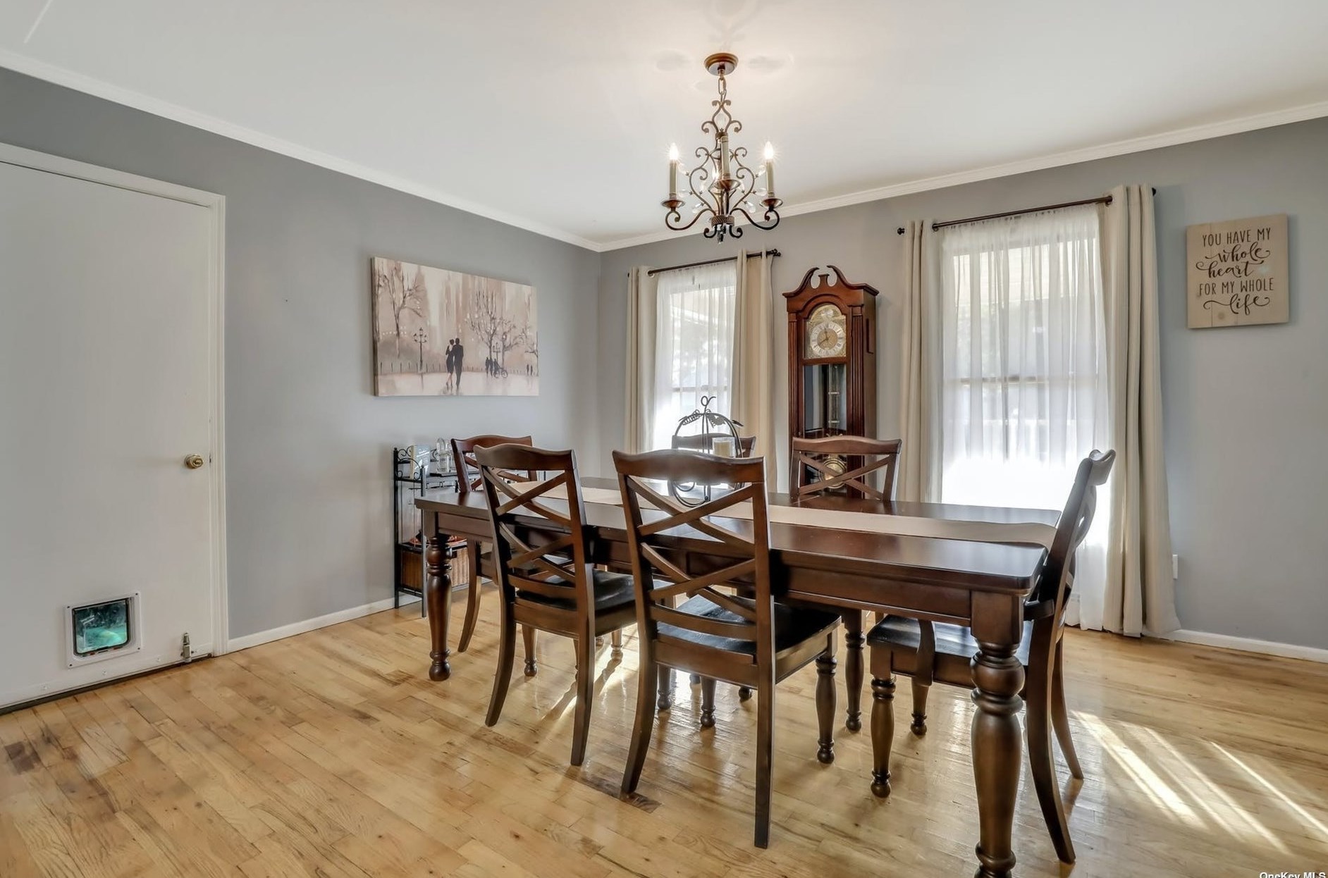 37 Stanley Dr, Smith Point NY 11967-4120 exterior