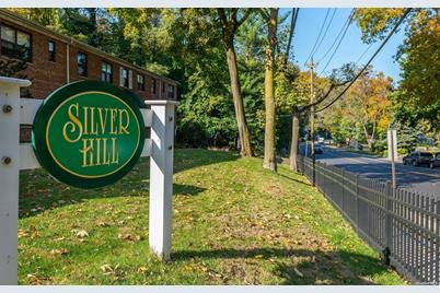 313 Main Street #B - Photo 1