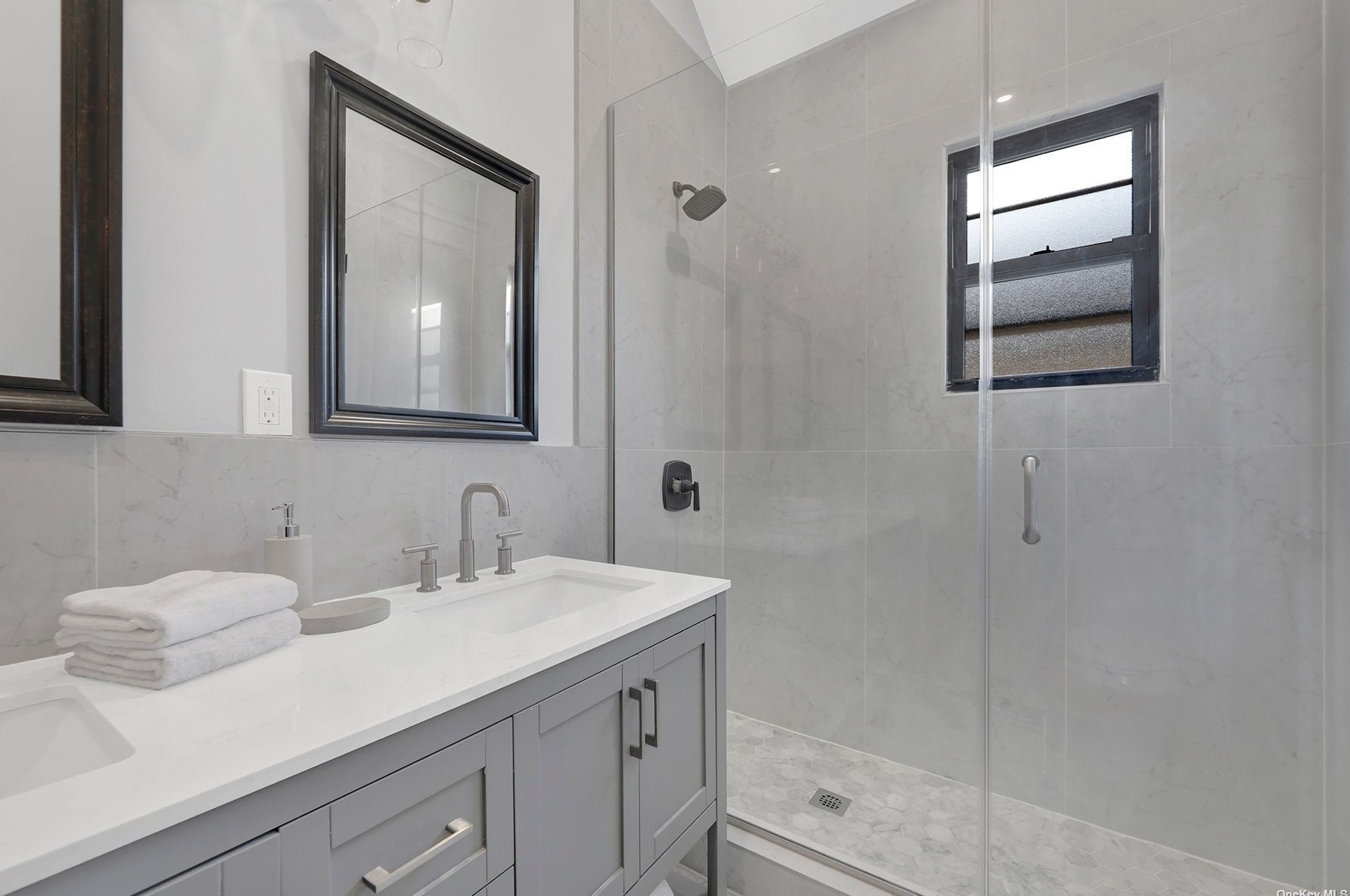 121 28th St, Brooklyn NY 11210-2925 exterior