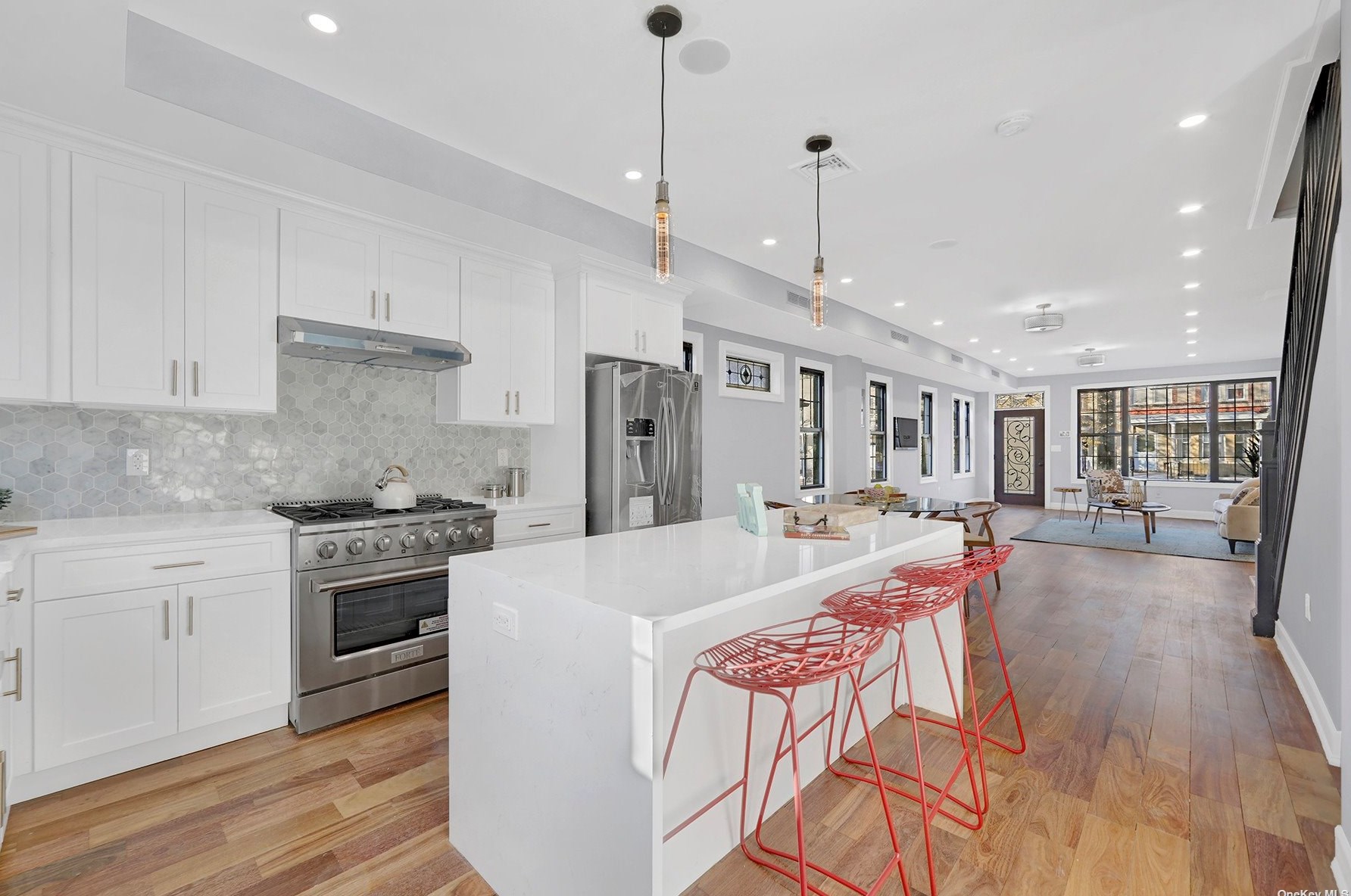 121 28th St, Brooklyn NY 11210-2925 exterior