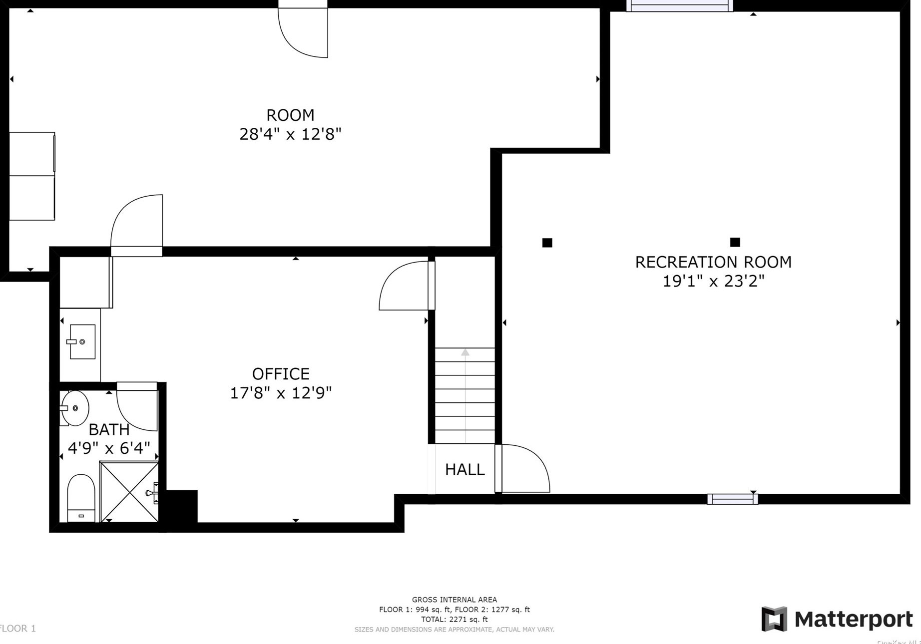 65 Creighton Ave, Hauppauge NY 11779-4445 exterior