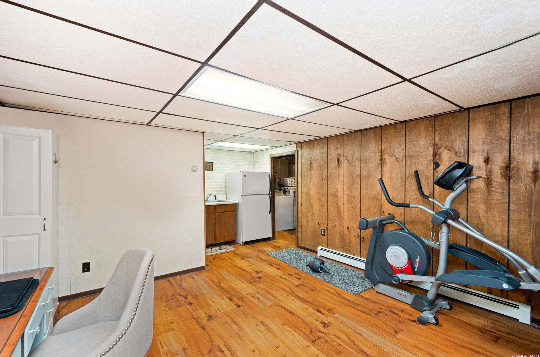 65 Creighton Ave, Hauppauge NY 11779-4445 exterior