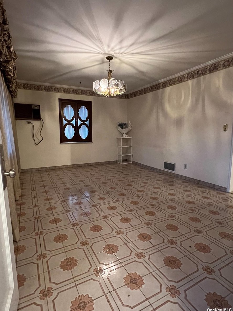 73-60 198 St, Flushing NY exterior