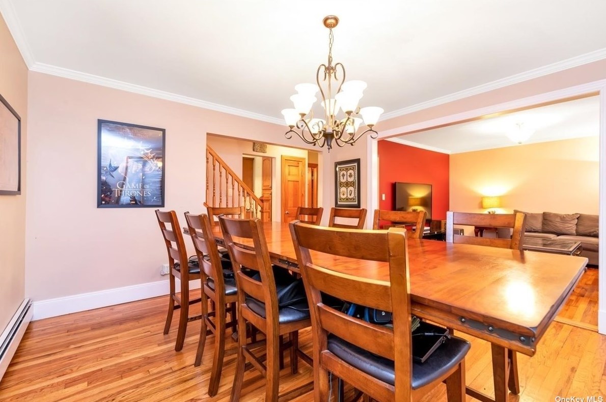 1685 Elsie Ave, North Merrick NY 11566-3020 exterior