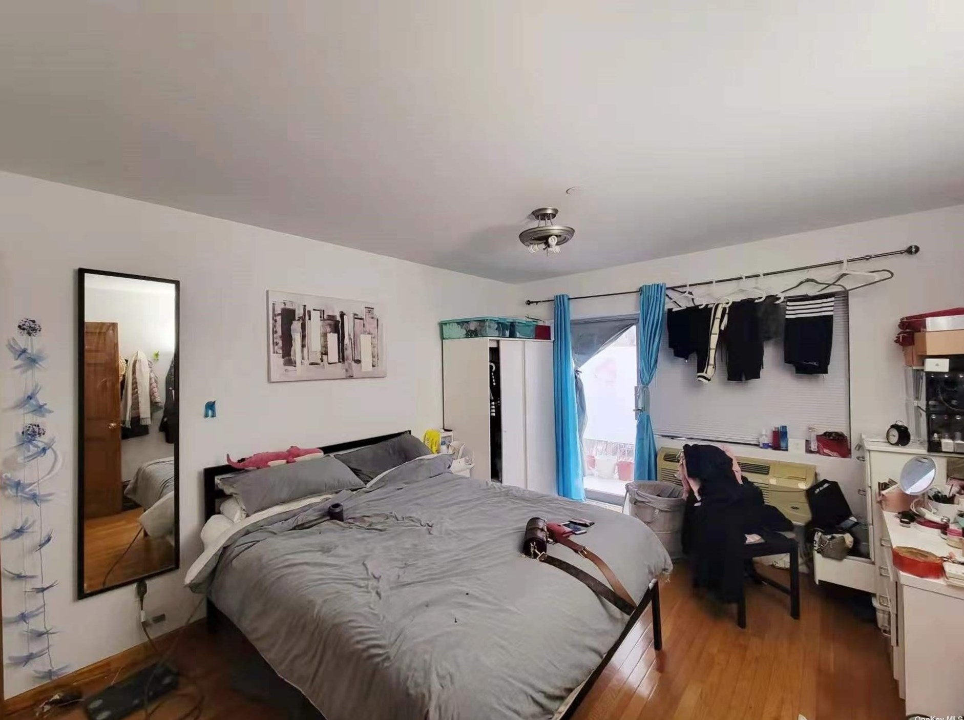 147-30 Barclay Ave, Flushing NY  11355-2553 exterior