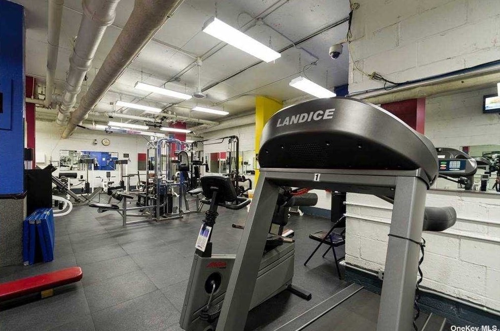 7025 Yellowstone Blvd, Flushing NY  11375-3164 exterior